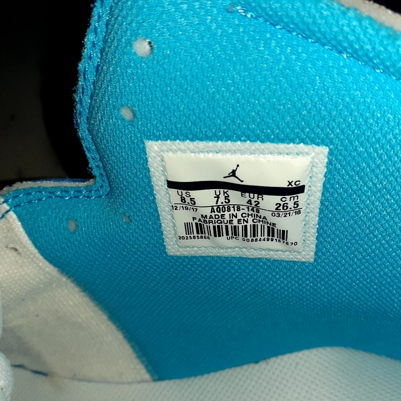AIR JORDAN 1 OFF-WHITE UNC - Picture 8 of 16